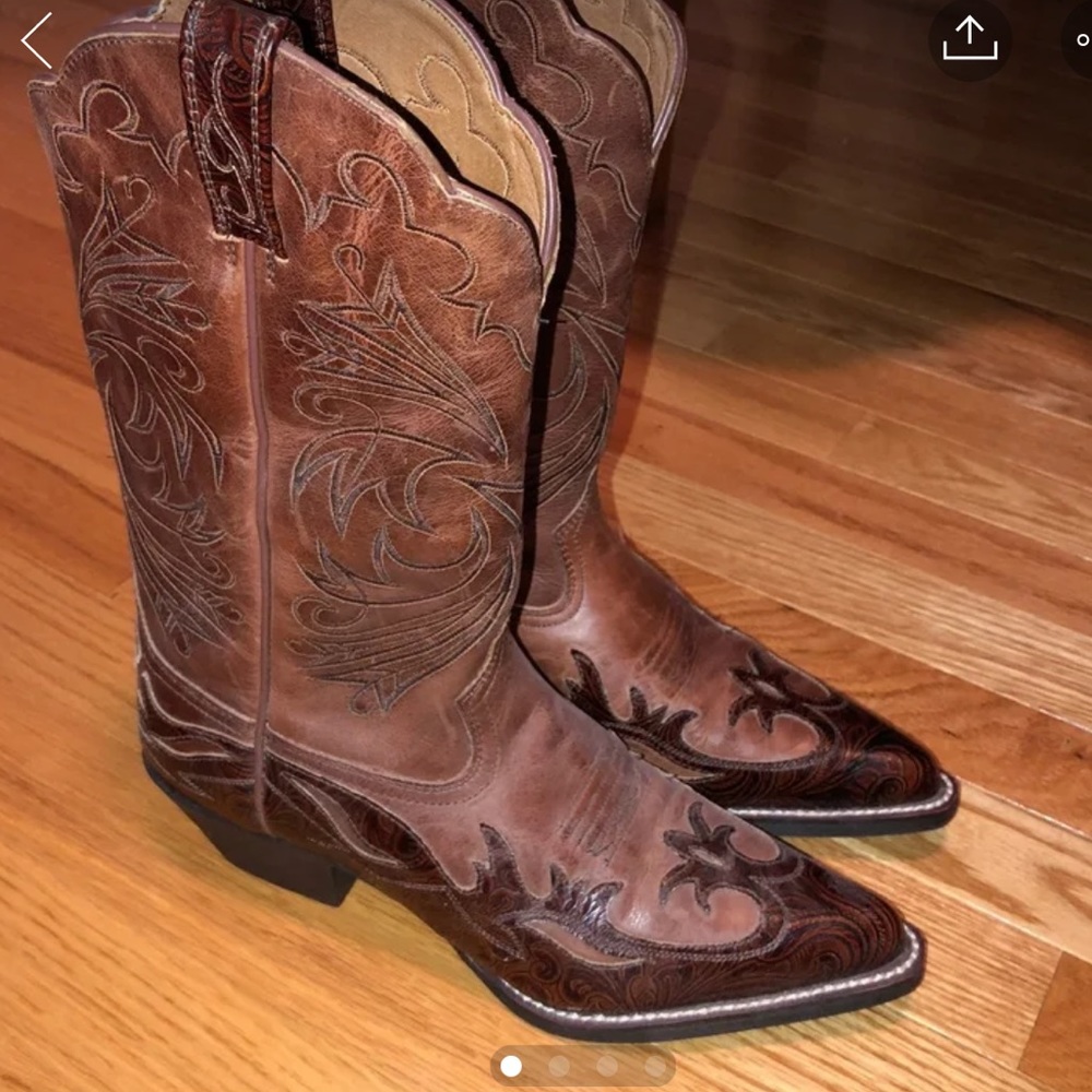 Ariat cowboy boots